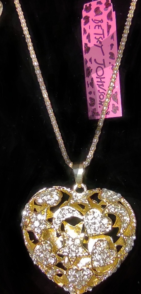 Betsey Johnson puffy stars heart necklace